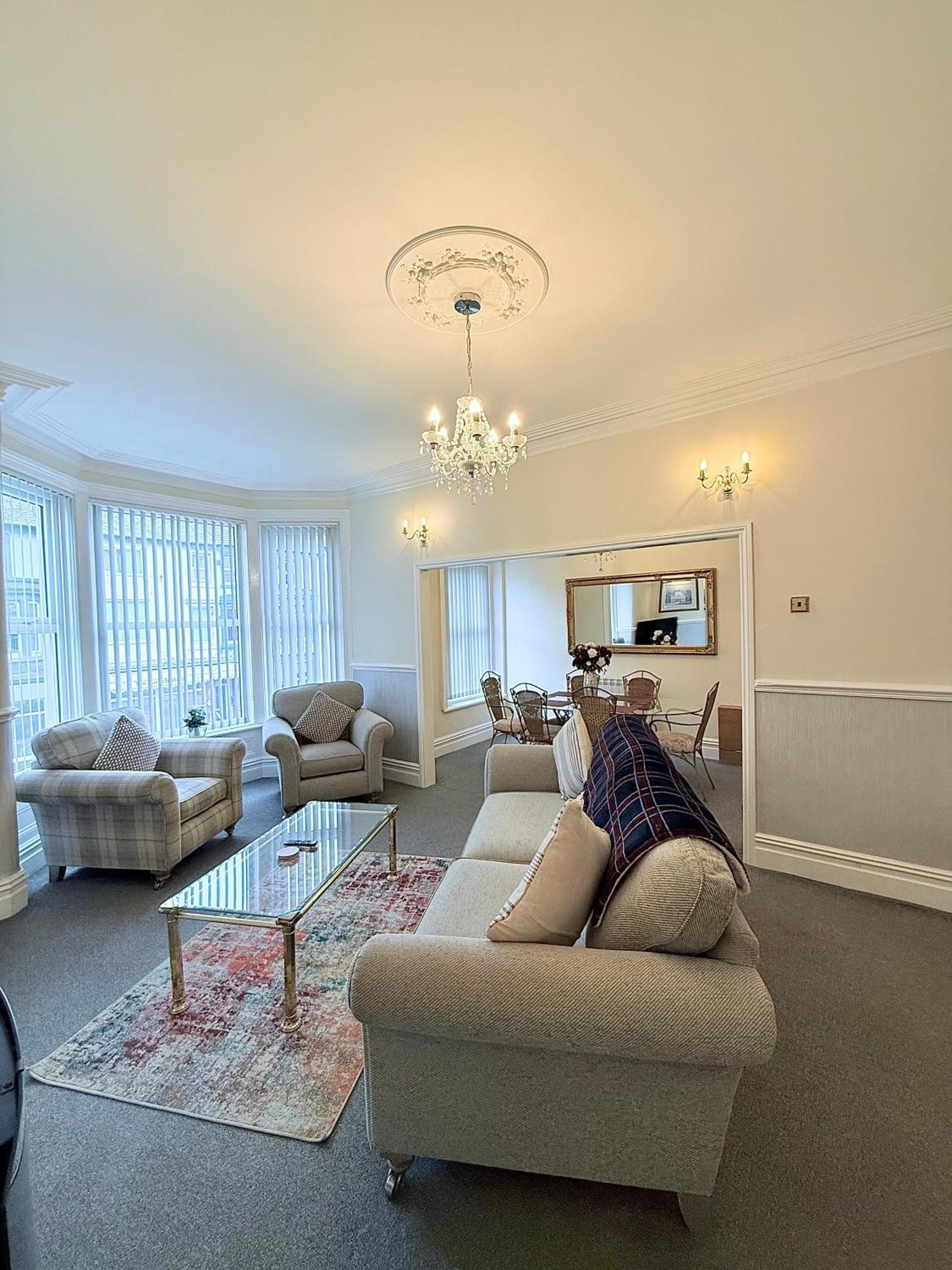 Large Luxury Apartment Blackpool Dış mekan fotoğraf